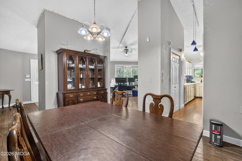Welcome to one of Forsyth's most distinctive homes! This - photo 20
