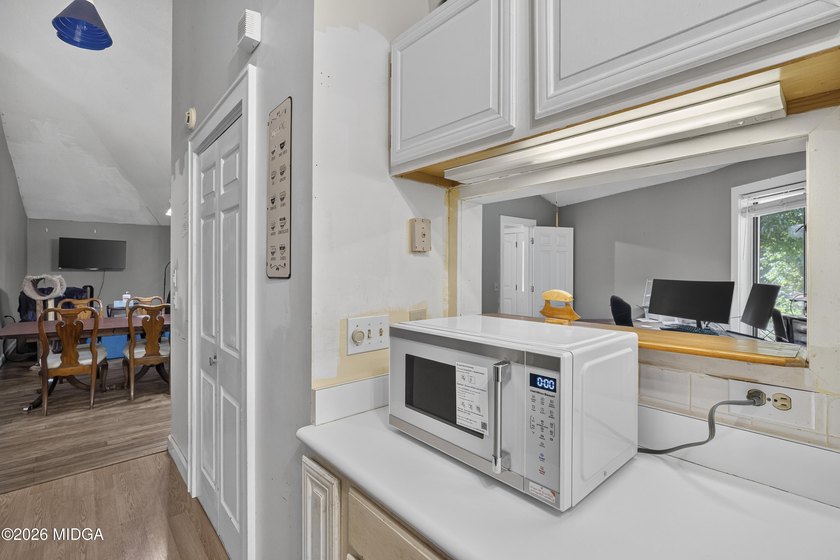 Welcome to one of Forsyth's most distinctive homes! This - photo 33