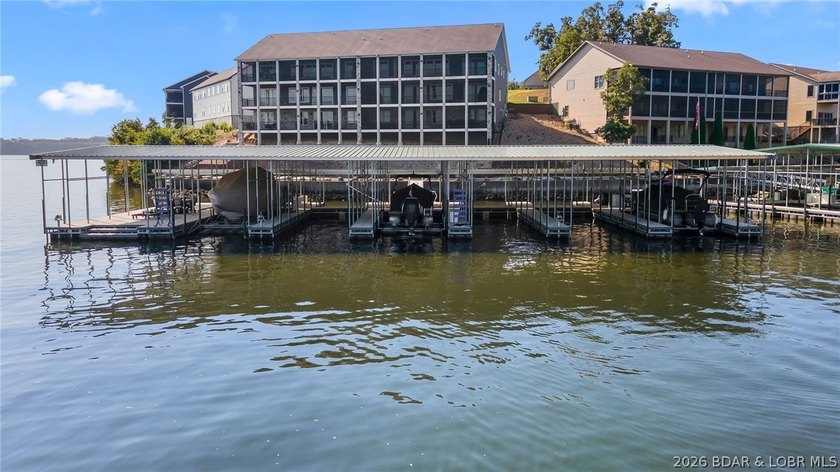 NEW CONSTRUCTION! Unobstructed lake views and luxury living - photo 42