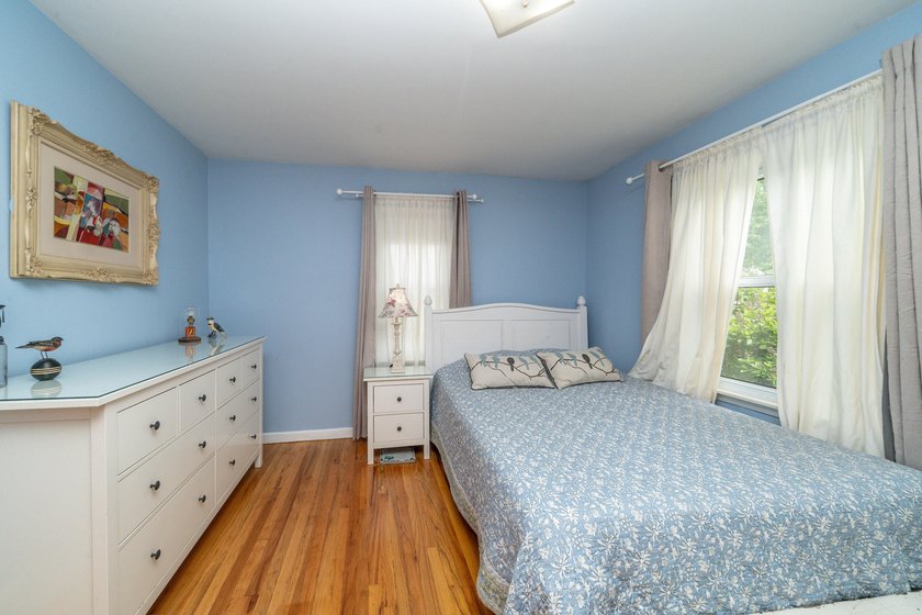 5/31 OPEN HOUSE CANCELLED. WELCOME HOME to this lovely gem of a - photo 20