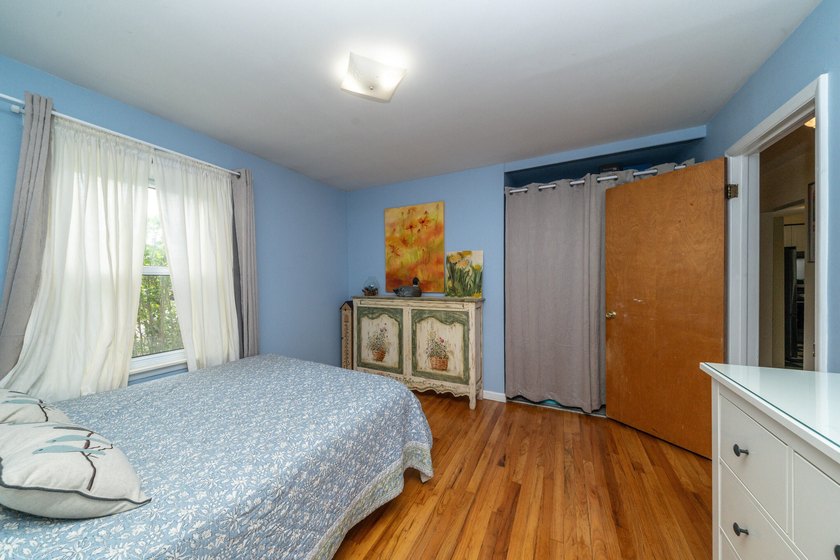 5/31 OPEN HOUSE CANCELLED. WELCOME HOME to this lovely gem of a - photo 21
