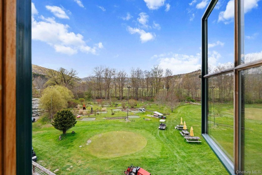 A rare opportunity to acquire and reimagine a 23.38-acre - photo 28