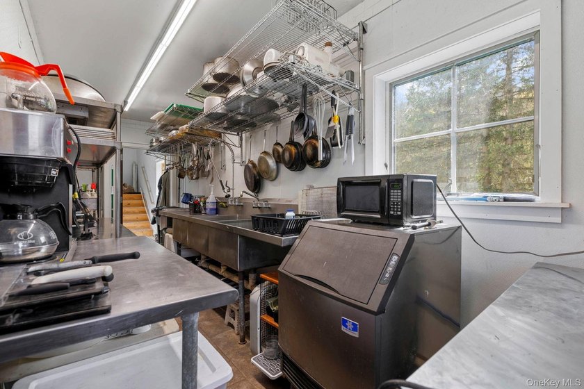 A rare opportunity to acquire and reimagine a 23.38-acre - photo 45