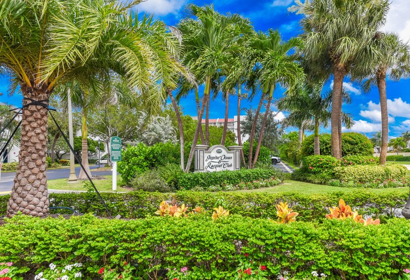 Welcome to your next smart move - a fully remodeled coastal - photo 18