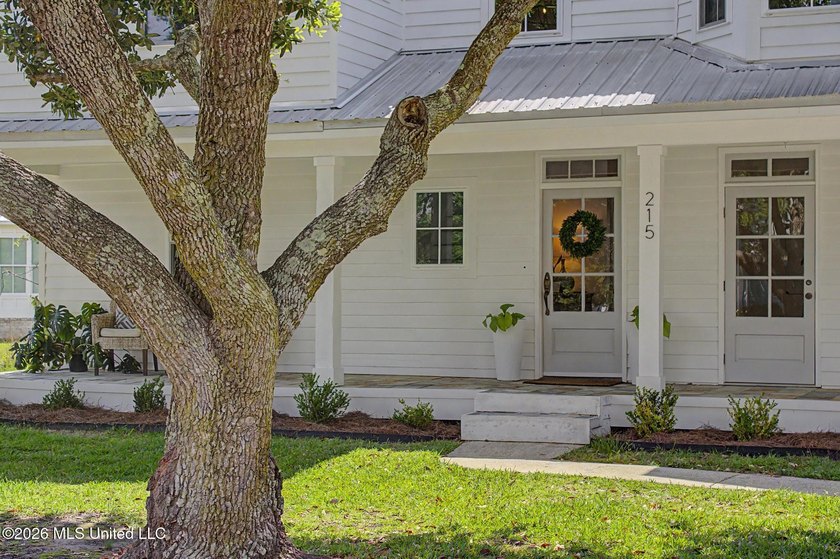 Experience the best of coastal living in this beautifully - photo 3