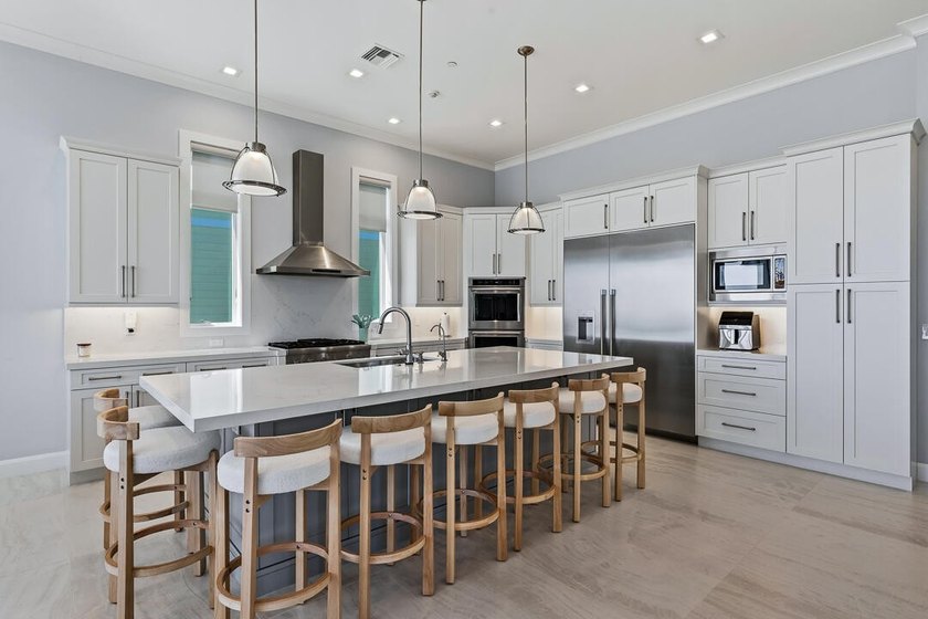 Welcome to Watersong's premier residence, set on the community's - photo 9