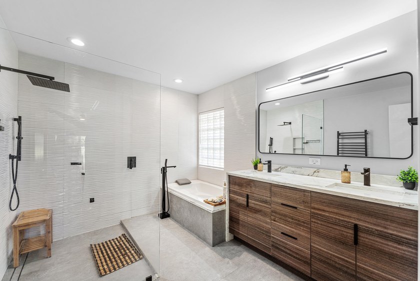 Welcome to this beautifully upgraded 2-story, 4-bedroom home - photo 15