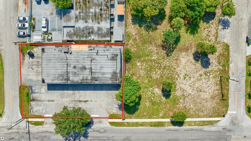 Excellent value-add investment opportunity in Riviera Beach! - photo 11