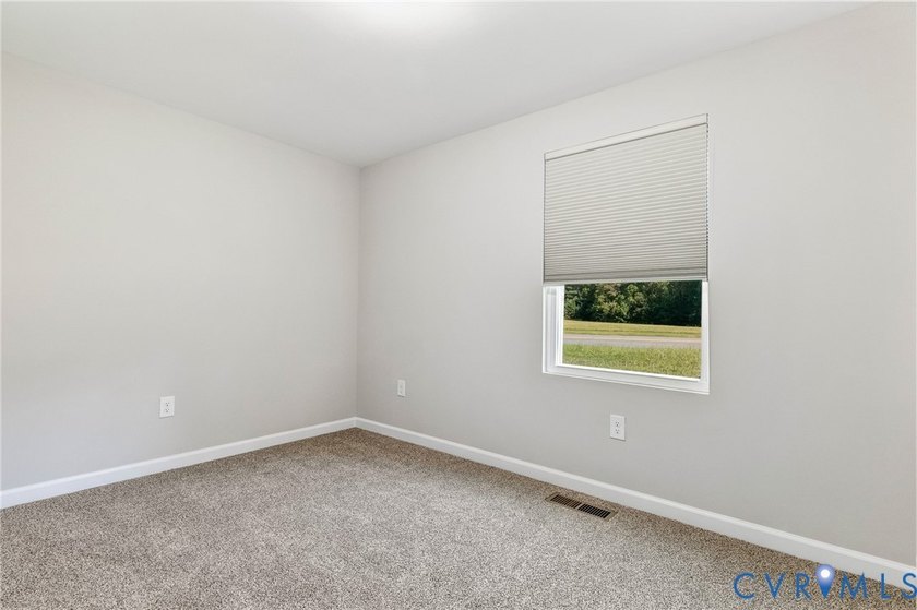 Welcome to 931 Light Street in Heathsville-a completely - photo 17