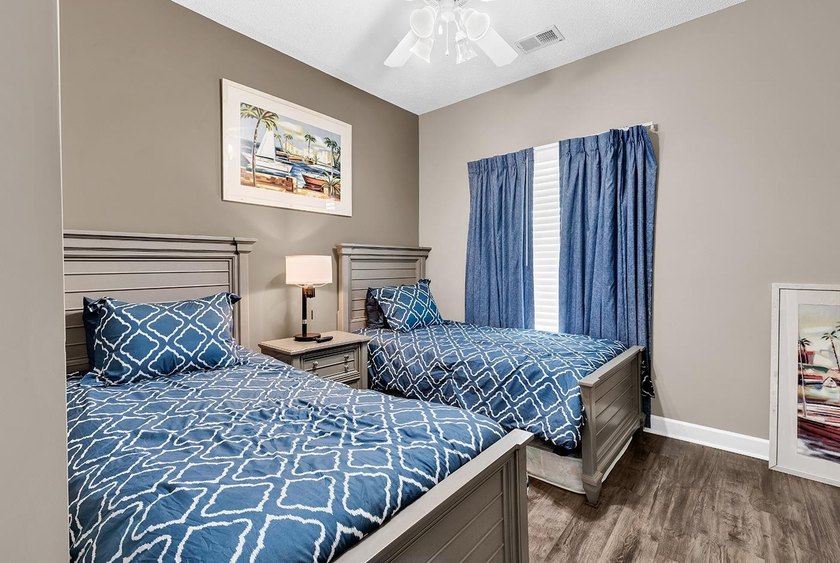 Top-floor 2-bedroom, 2-bath condo in The Havens at Barefoot - photo 22