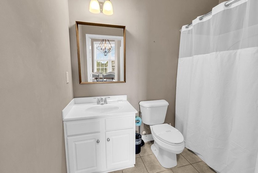 Top-floor 2-bedroom, 2-bath condo in The Havens at Barefoot - photo 25