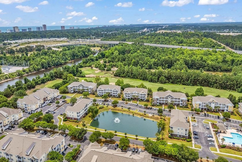 Top-floor 2-bedroom, 2-bath condo in The Havens at Barefoot - photo 40