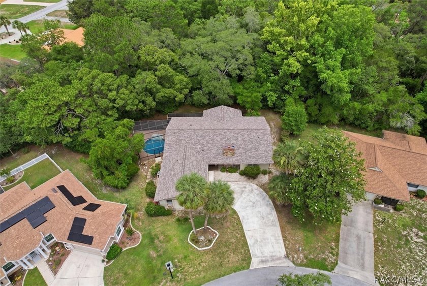 Spacious and beautifully updated pool home offering over 2,400 - photo 35