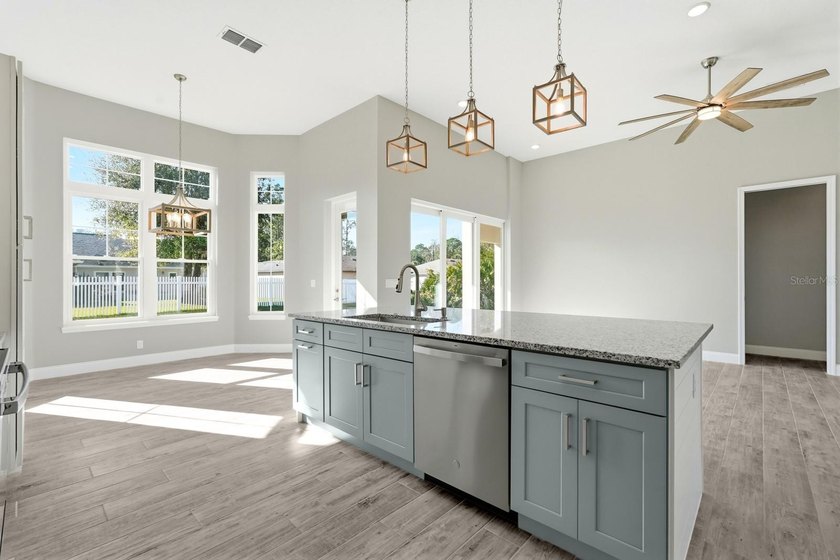 Stunning New Custom-Built Home with High-End Finishes! - photo 12