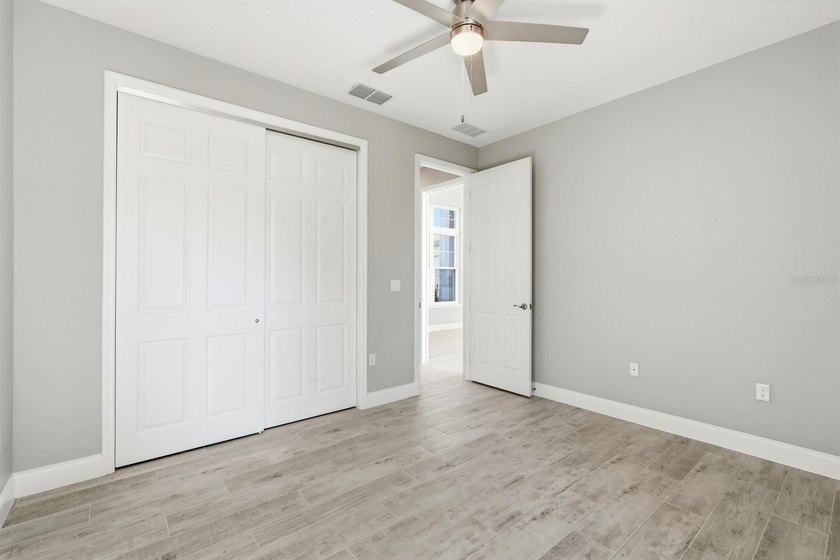 Stunning New Custom-Built Home with High-End Finishes! - photo 18