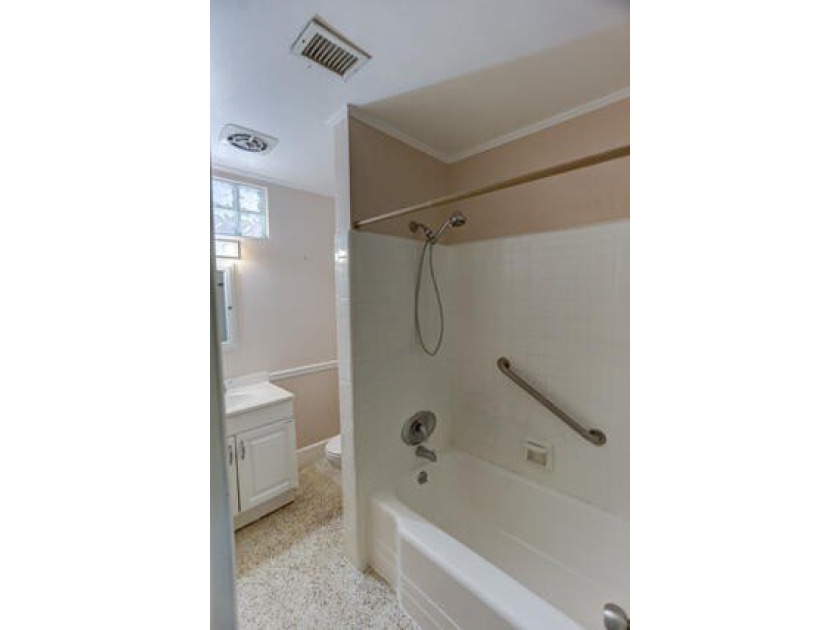 Prime Lake Park location with no HOA. This 3-bedroom home offers - photo 22