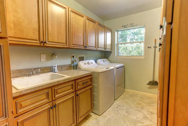 Prime Lake Park location with no HOA. This 3-bedroom home offers - photo 28
