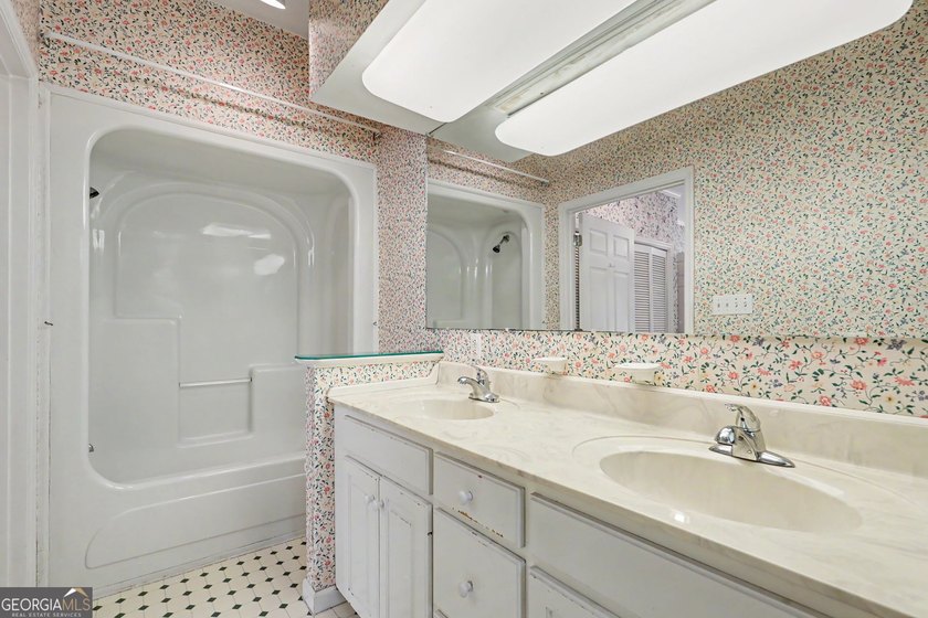 Victorian Charm on 22+ Private Acres in Spruce Creek Nestled on - photo 31