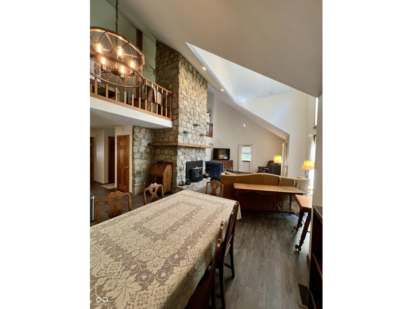 Lake Living on Lake LaSalle in Beautiful Brown County. Enter - photo 7