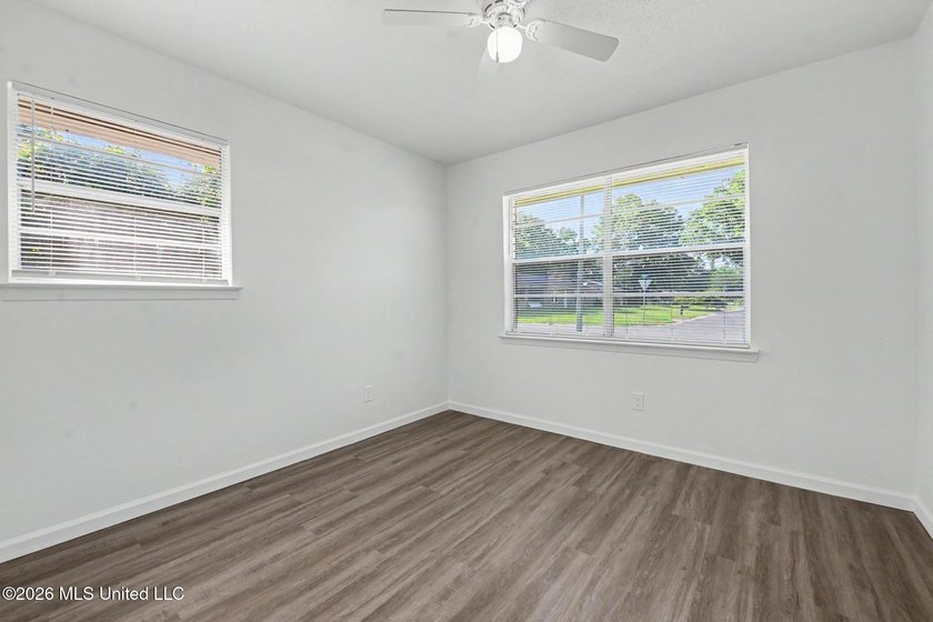 Move right into this beautifully renovated home in the desirable - photo 13