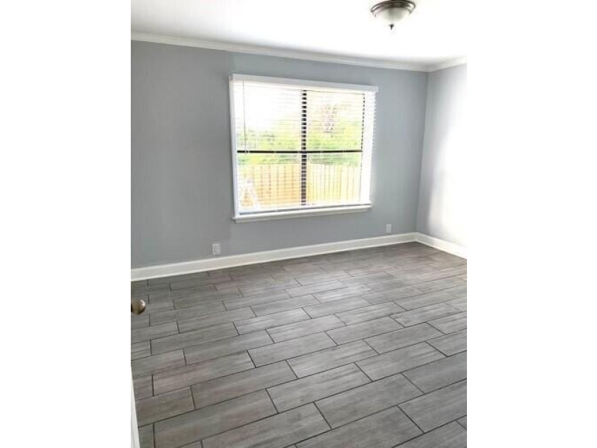 Rare opportunity to own a versatile investment property in the - photo 8