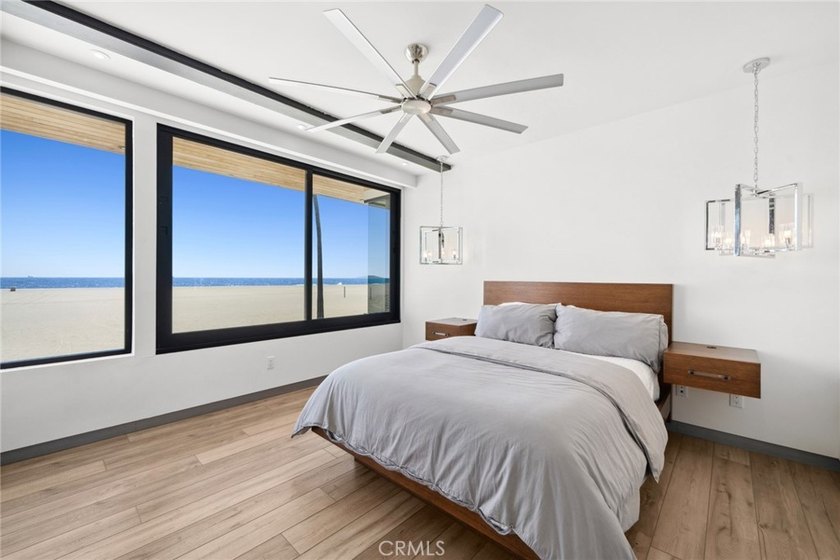 **Dream Location on the Sand with Breathtaking Views!** Welcome - photo 12