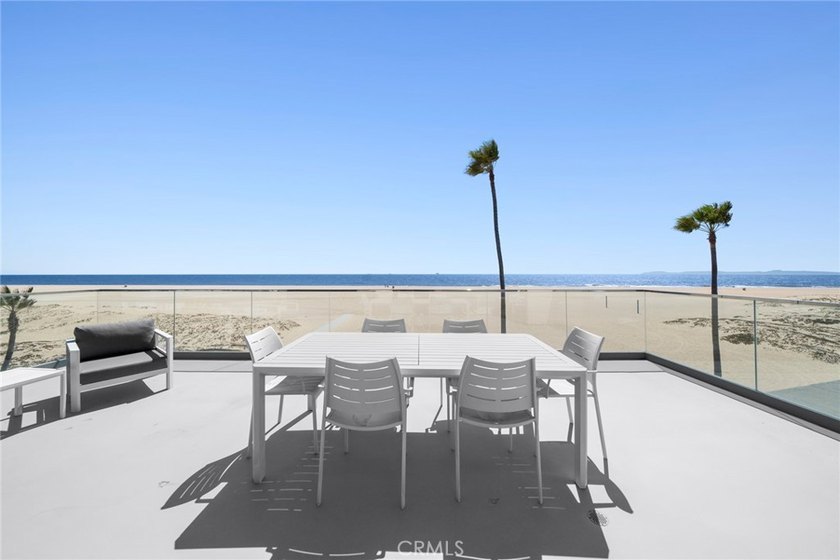**Dream Location on the Sand with Breathtaking Views!** Welcome - photo 15