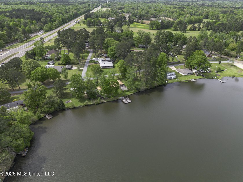 NEW PRICE!!! Welcome to this adorable home in Florence MS with a - photo 26