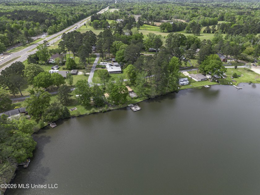 NEW PRICE!!! Welcome to this adorable home in Florence MS with a - photo 36
