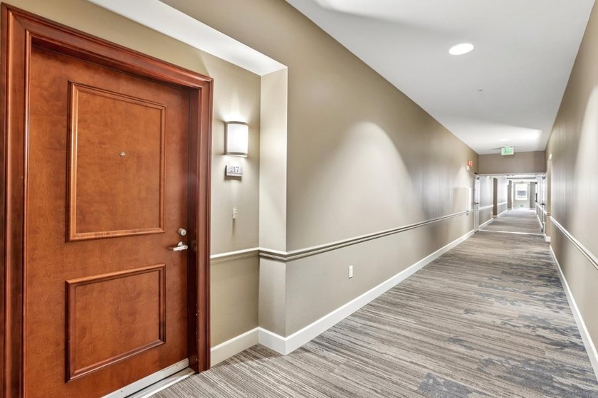 Rare opportunity to own one of Downtown San Joses premier - photo 3