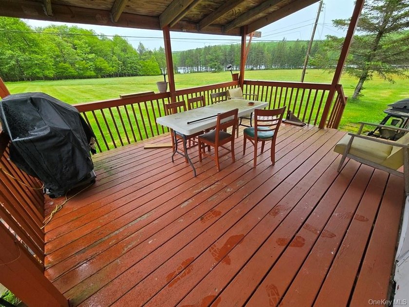 Here's your chance to own a landmark property with history - photo 14