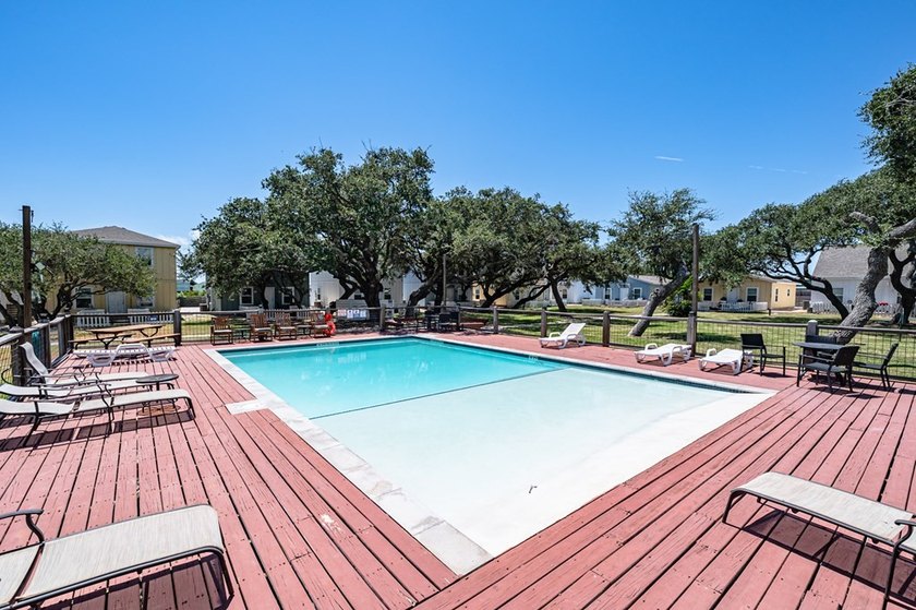 Coastal Cottage Escape - Turnkey &amp; Investment-Ready! This - photo 15
