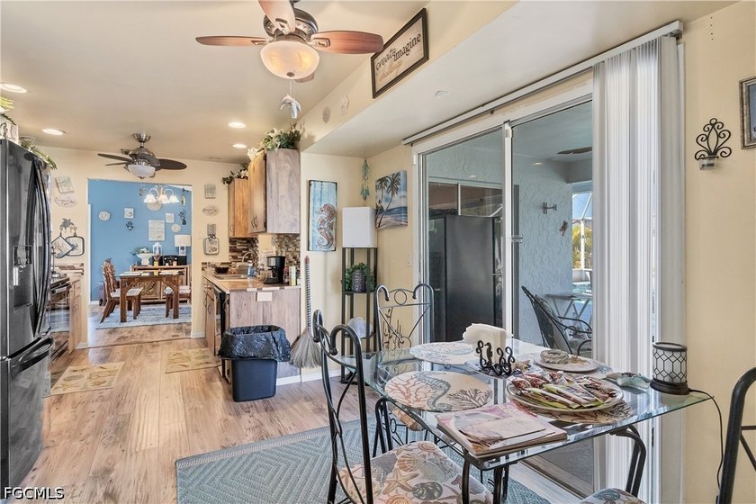 Welcome to this well-maintained Port Charlotte home offering 3 - photo 16