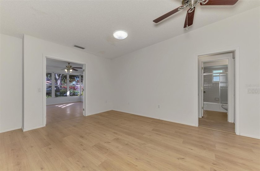 Under contract-accepting backup offers. Enjoy relaxed Florida - photo 19