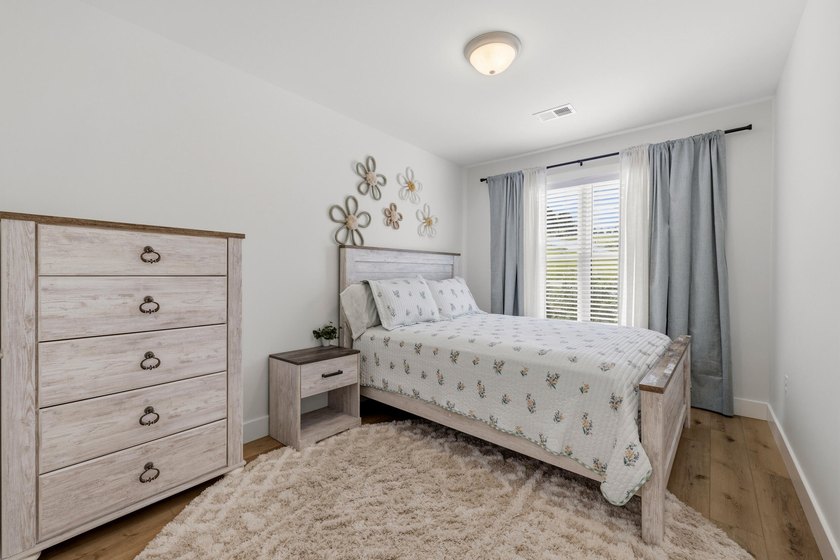 Lake Living Meets Investment Opportunity! Escape to the lake - photo 20