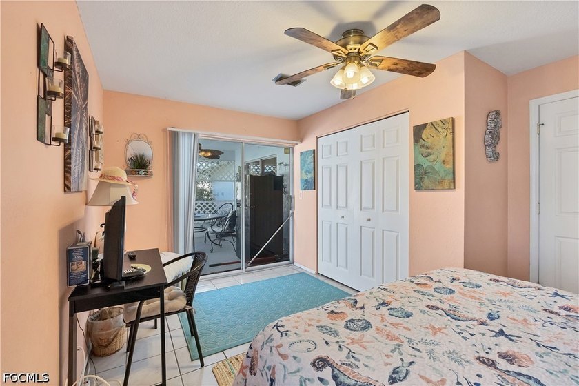 Welcome to this well-maintained Port Charlotte home offering 3 - photo 21