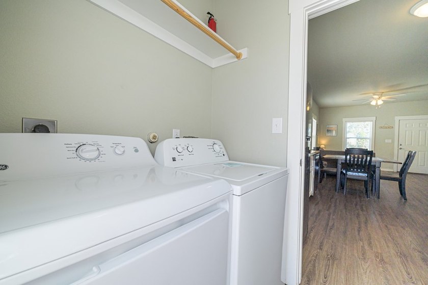 Coastal Cottage Escape - Turnkey &amp; Investment-Ready! This - photo 25