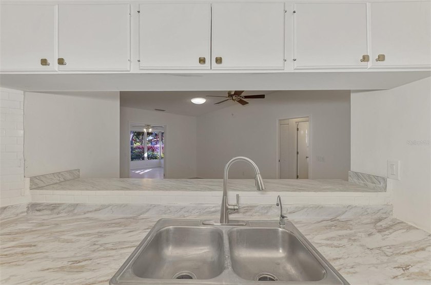 Under contract-accepting backup offers. Enjoy relaxed Florida - photo 26