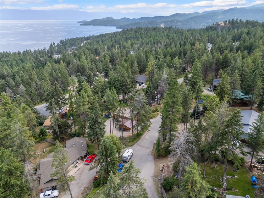 Peek-a-Boo Lake Views &amp; Modern Comfort near Flathead Lake! - photo 28