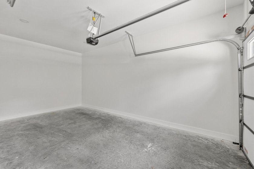 Lake Living Meets Investment Opportunity! Escape to the lake - photo 29