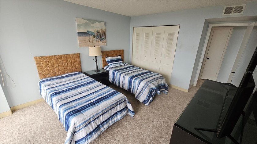 2BR/2BA Condo with Wrap-Around Balcony - Daytona Beach - photo 30
