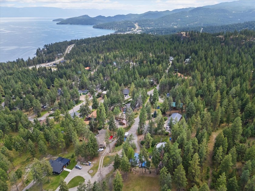Peek-a-Boo Lake Views &amp; Modern Comfort near Flathead Lake! - photo 31