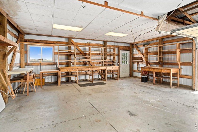 Seller is offering $5,000 in concessions! 20.30 ACRES with a - photo 32