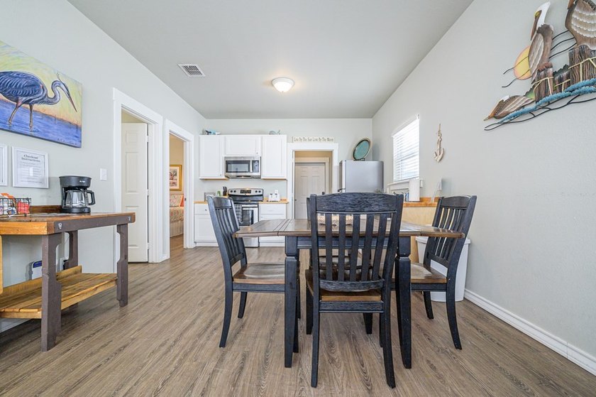 Coastal Cottage Escape - Turnkey &amp; Investment-Ready! This - photo 32