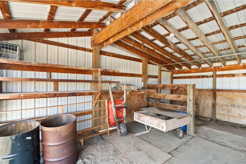Seller is offering $5,000 in concessions! 20.30 ACRES with a - photo 34