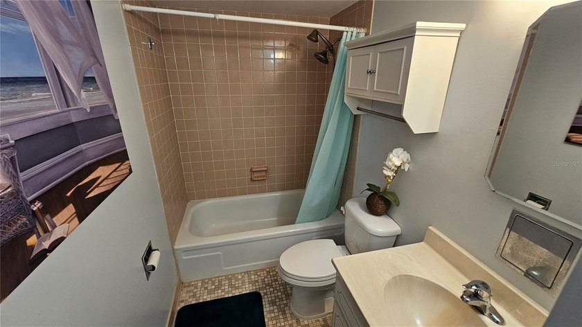 2BR/2BA Condo with Wrap-Around Balcony - Daytona Beach - photo 34