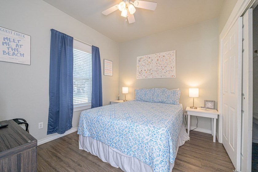 Coastal Cottage Escape - Turnkey &amp; Investment-Ready! This - photo 35