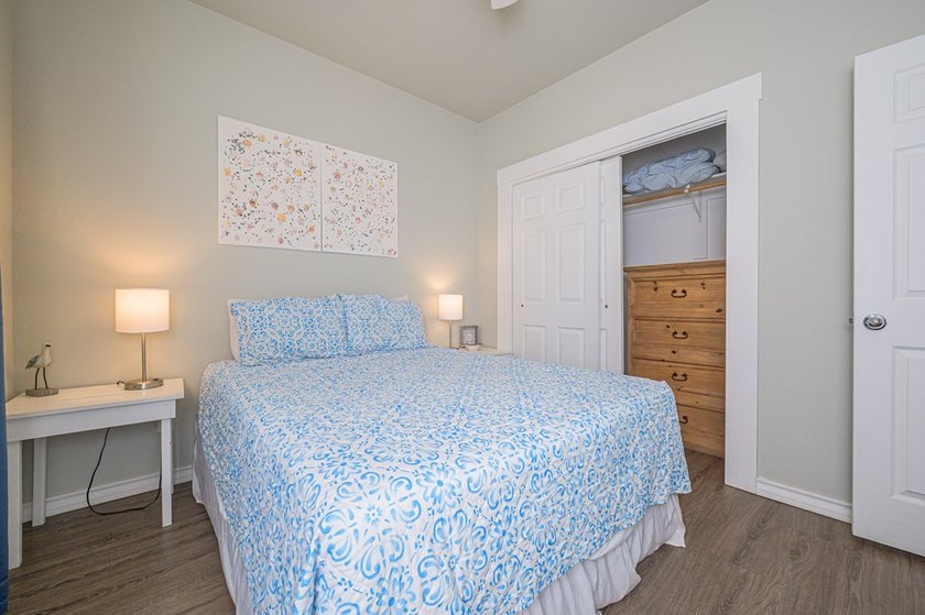 Coastal Cottage Escape - Turnkey &amp; Investment-Ready! This - photo 36