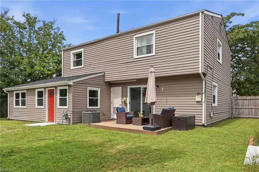 Tucked away on a quiet cul-de-sac, 6 Maume Circle offers the - photo 38