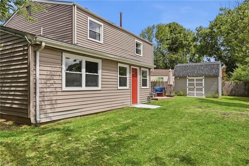 Tucked away on a quiet cul-de-sac, 6 Maume Circle offers the - photo 39